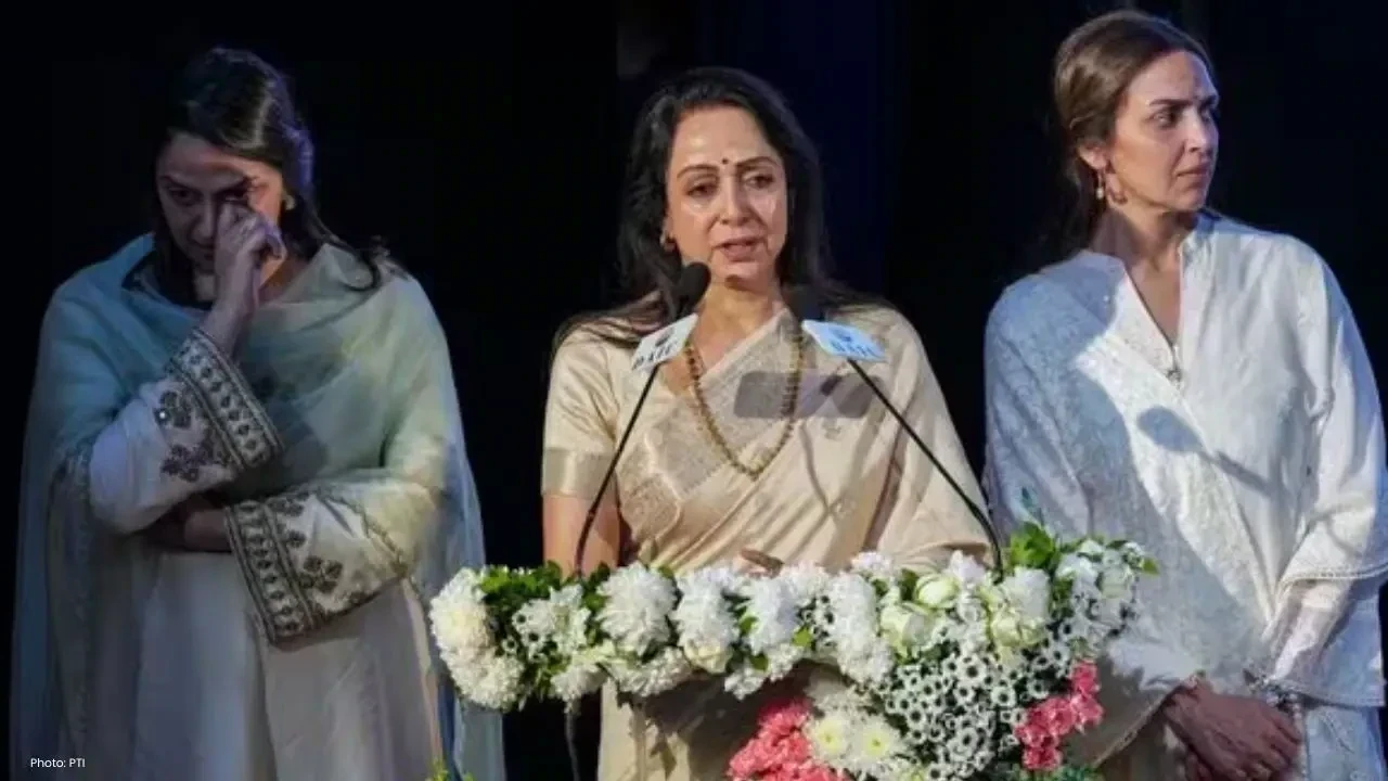 Emotional Farewell to Dharmendra in Delhi, Led by Hema Malini