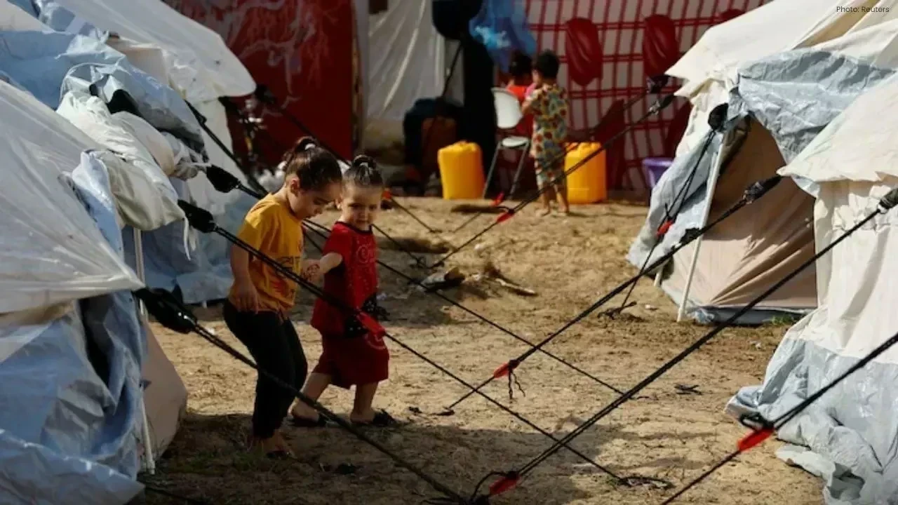 Devastating Winter Storm Hits Gaza Tent Camps Amid Ceasefire