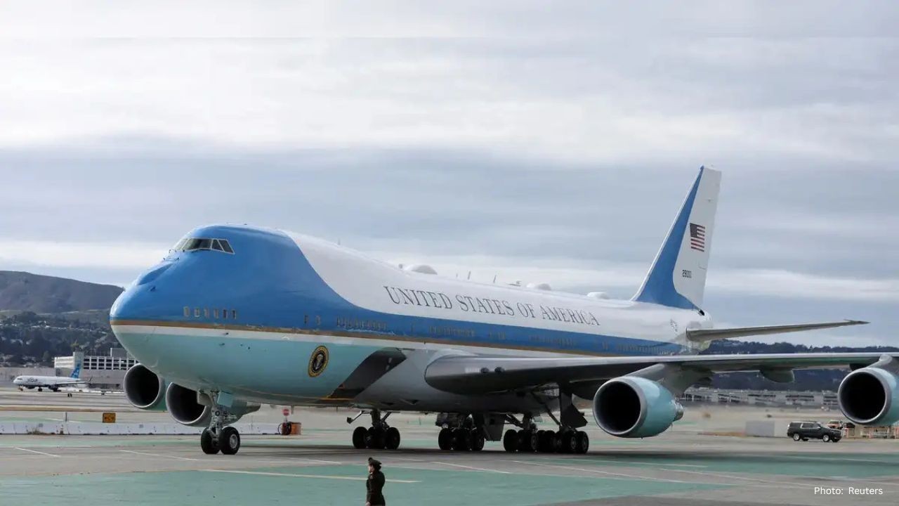 Air Force One Jet Deliveries Pushed Back to 2028, Boeing Apologizes