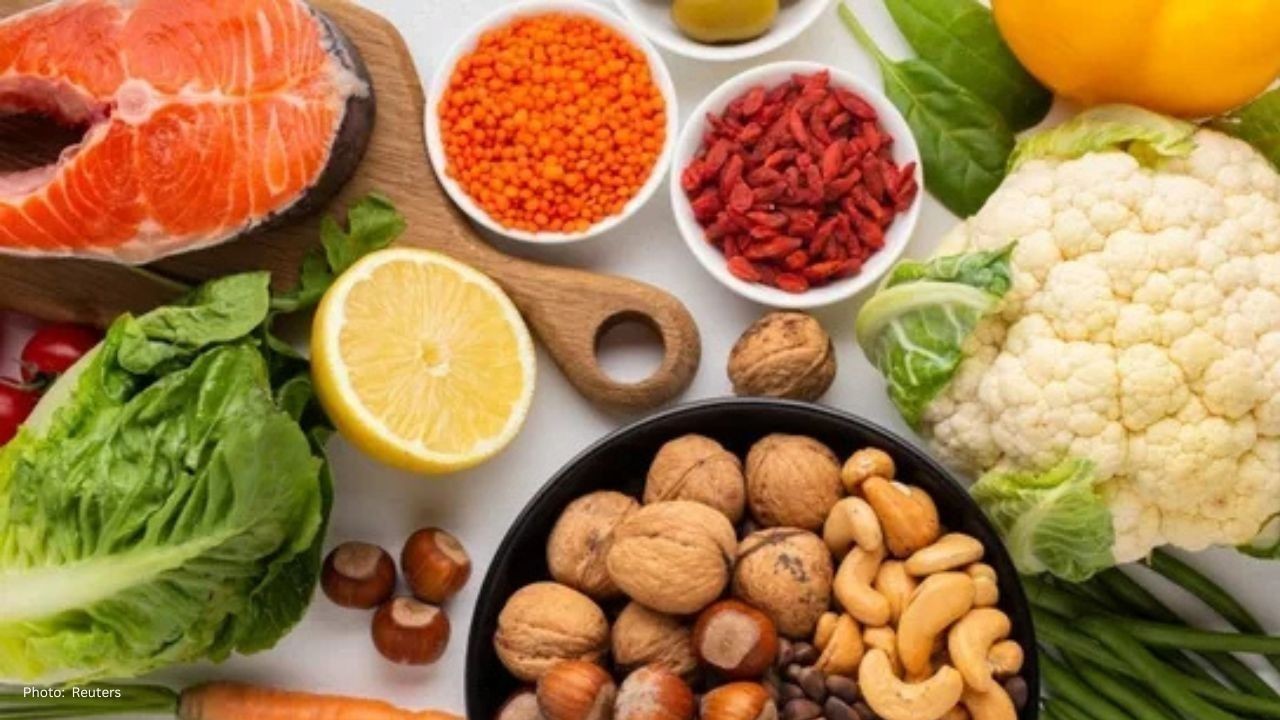 Dubai Physician Highlights Foods Essential for Thyroid Wellbeing