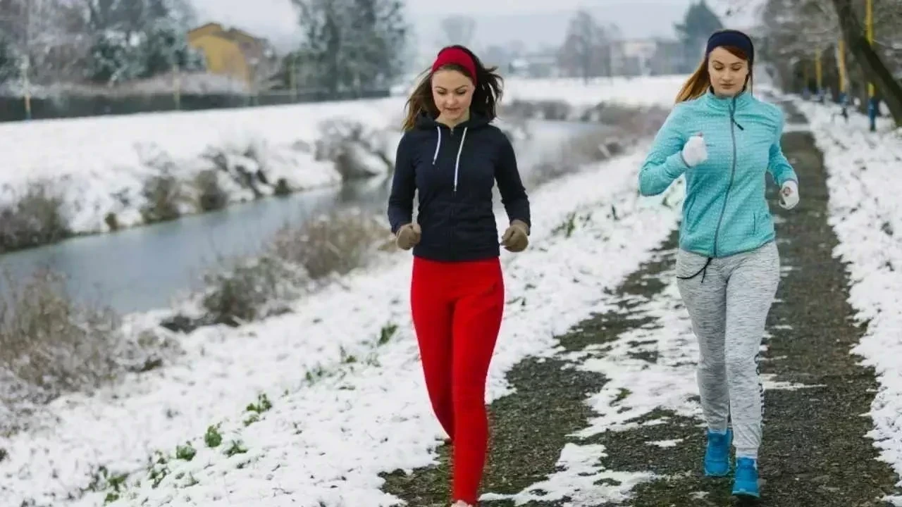 Stay Energetic All Day This Winter: Start Your Morning With This One Step