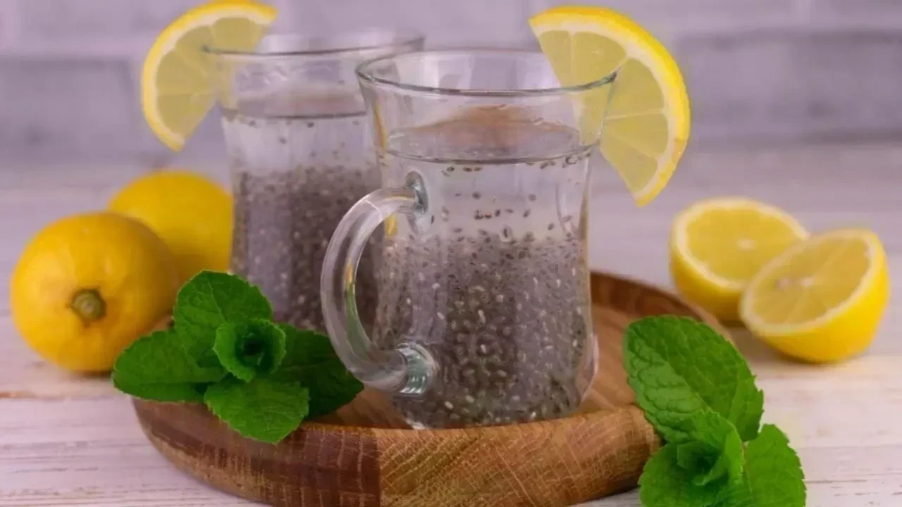 Chia Seeds Morning Drink: One Habit for Weight Loss and Glowing Skin