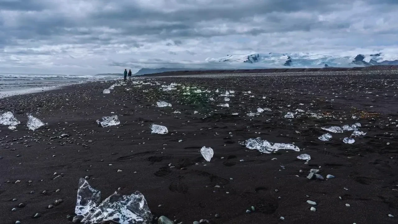 Understanding Winter Weather: The Hazards of Fog, Frost, and Black Ice