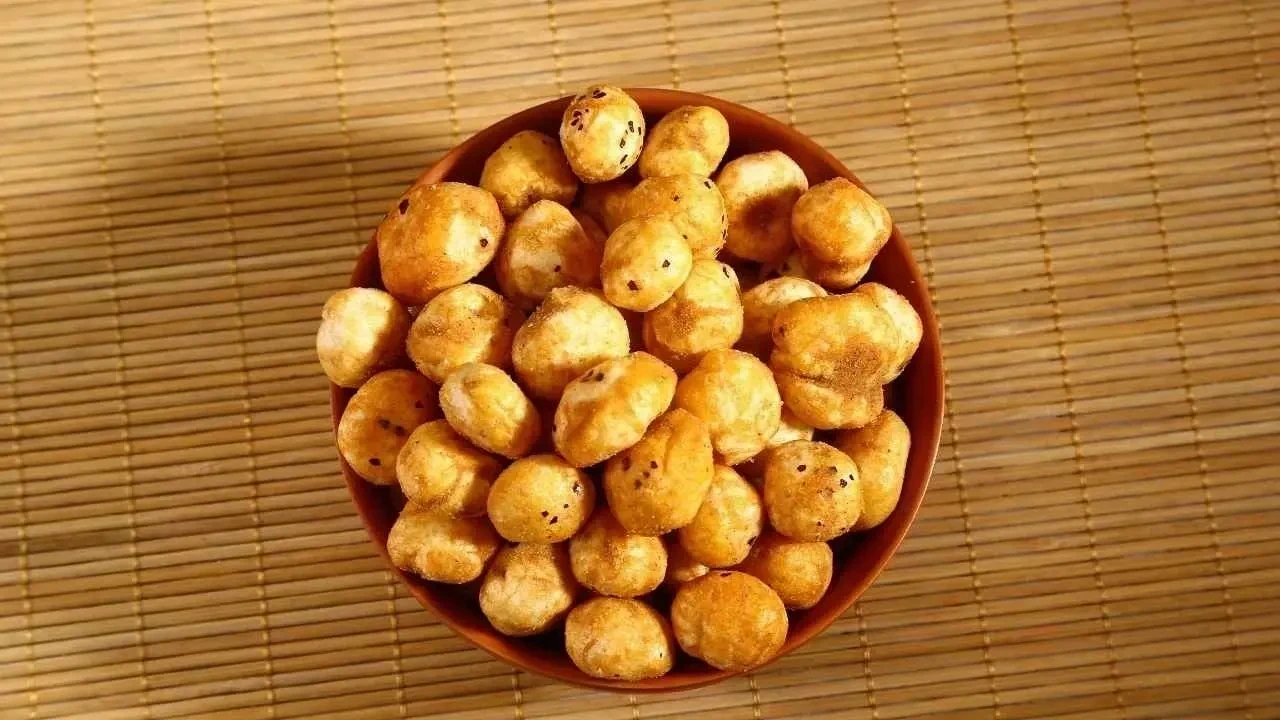 Makhana for Winter: 3 Healthy Roasted Snack Recipes