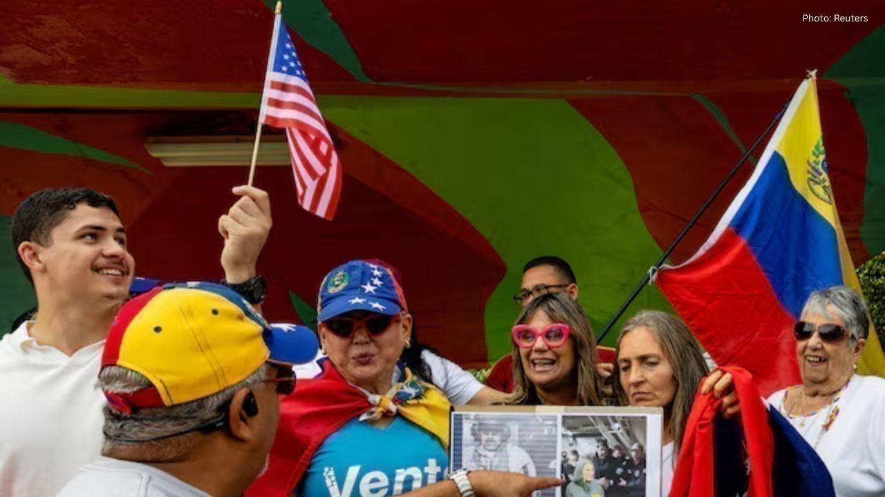 Global Markets Remain Steady as Experts Analyze Trump’s Venezuela Decision