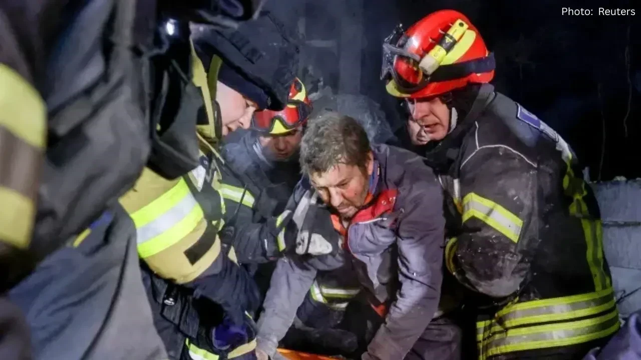 Russian Drone Strikes Kharkiv, Leaving Four Dead Amid Peace Talks