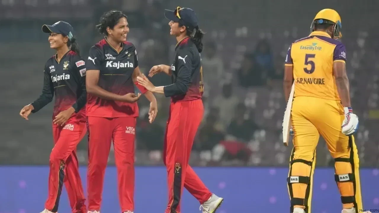 Grace Harris' Stellar Performance Guides RCB to Dominant Victory Over Warriorz