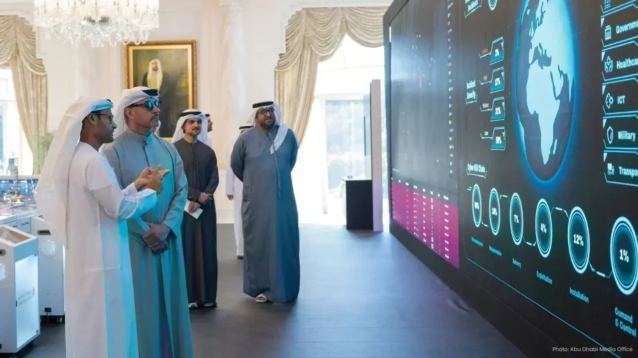 Sheikh Hazza Reviews UAE Cybersecurity Plans in Al Ain