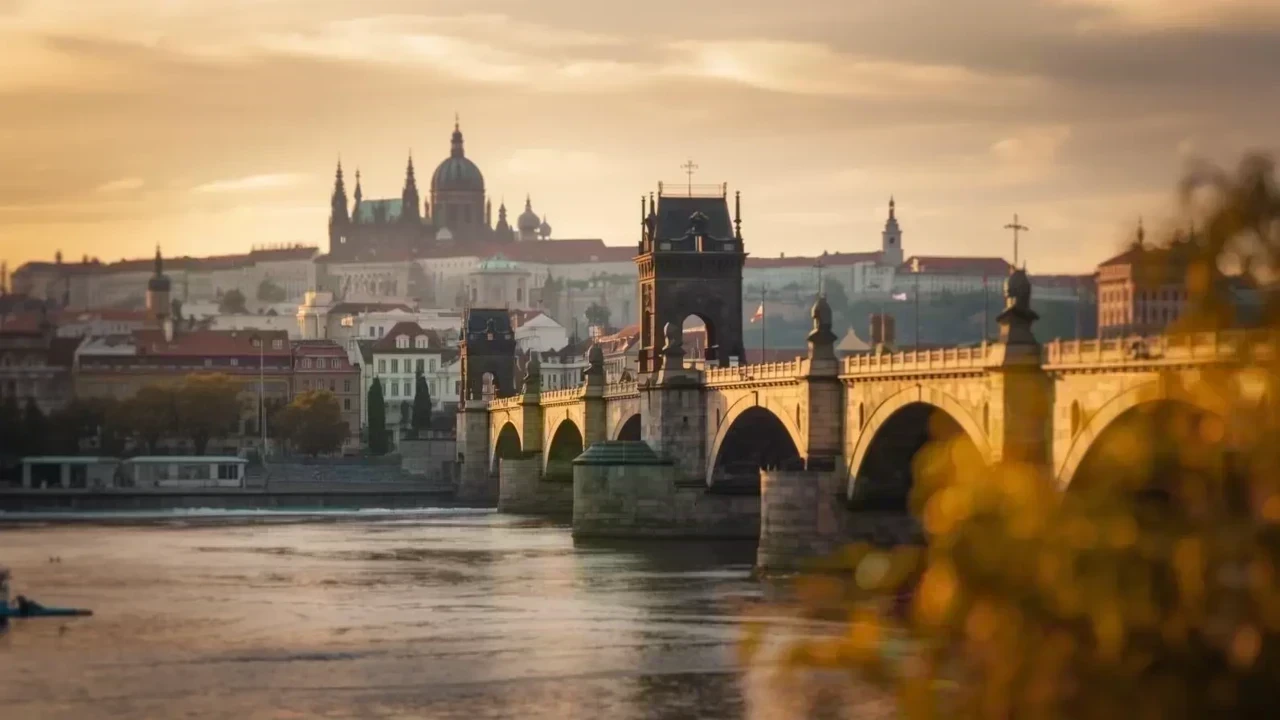 Prague Travel Guide 2026: Best Areas to Stay, Transport Passes and Tourist Tips