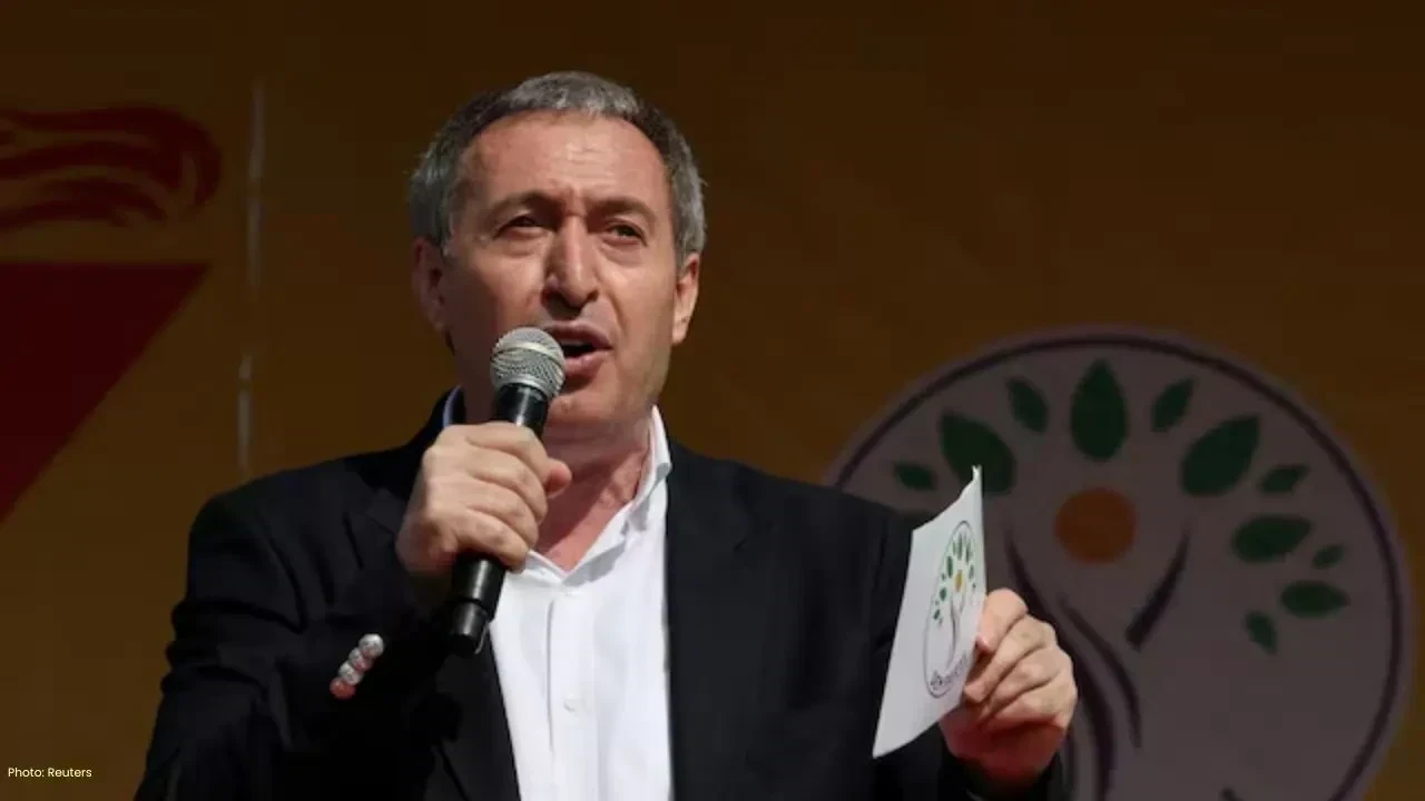 Turkey Urged to Initiate Fresh PKK Peace Talks Amid Syrian Shift