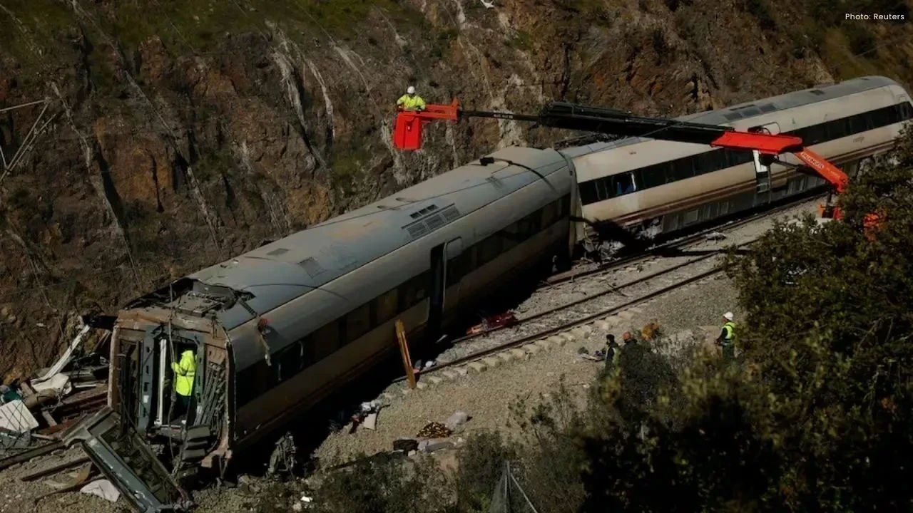 Fatal High-Speed Train Crash in Southern Spain Linked to Rail Fracture