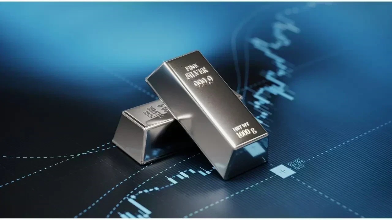 Dubai Investors Stunned as Silver ETFs Plunge by Up to 24%