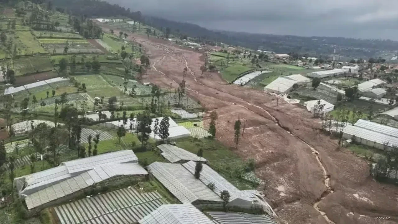 Deadly Java Landslide Leaves 8 Dead, 80+ Missing in Indonesia