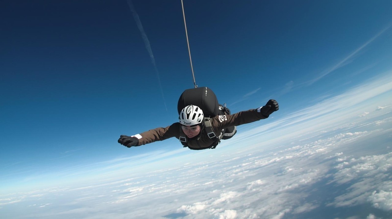 Top Countries for Skydiving Tourism in 2026 With Safety Rankings and Best Spots