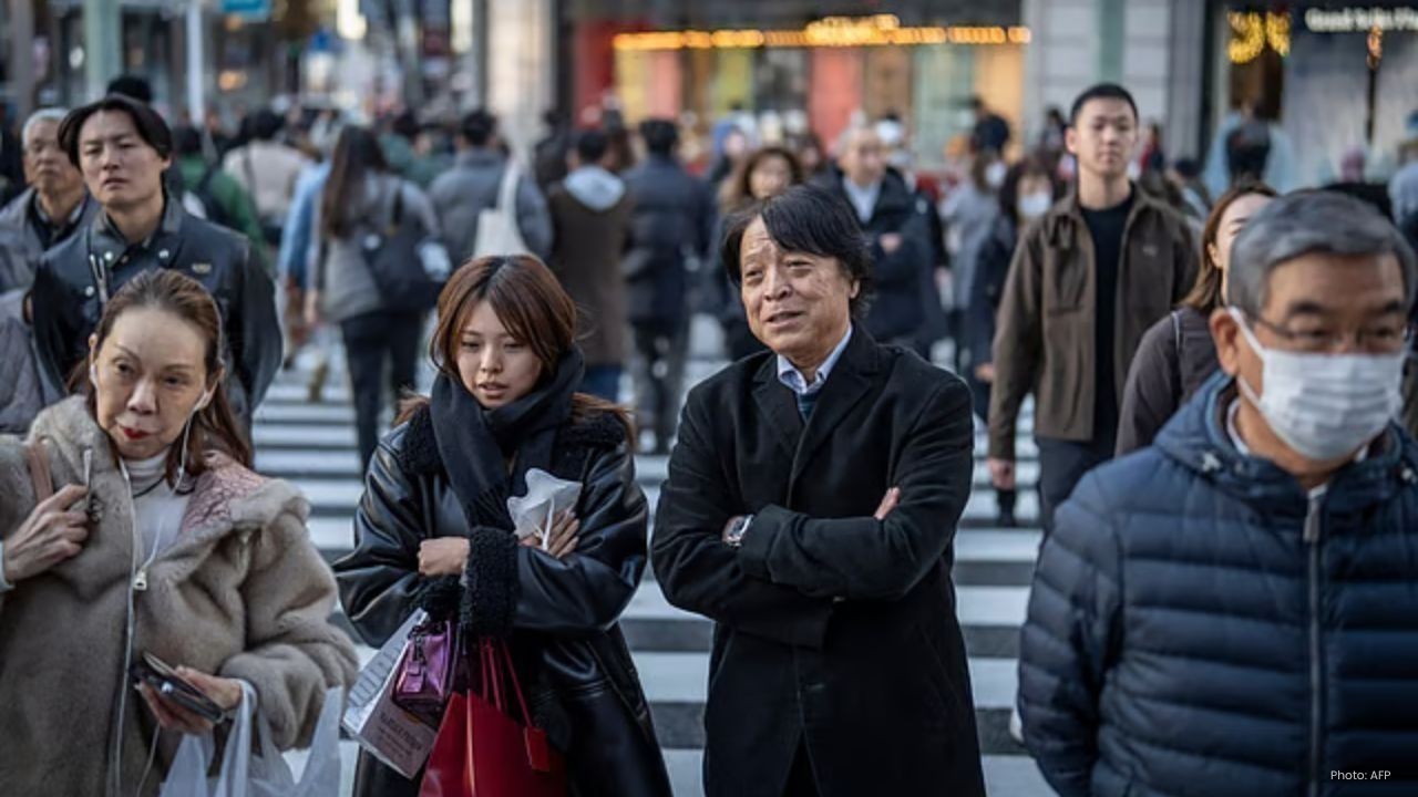 Tokyo Robbers Steal $2.7M Cash in Ueno Street Heist