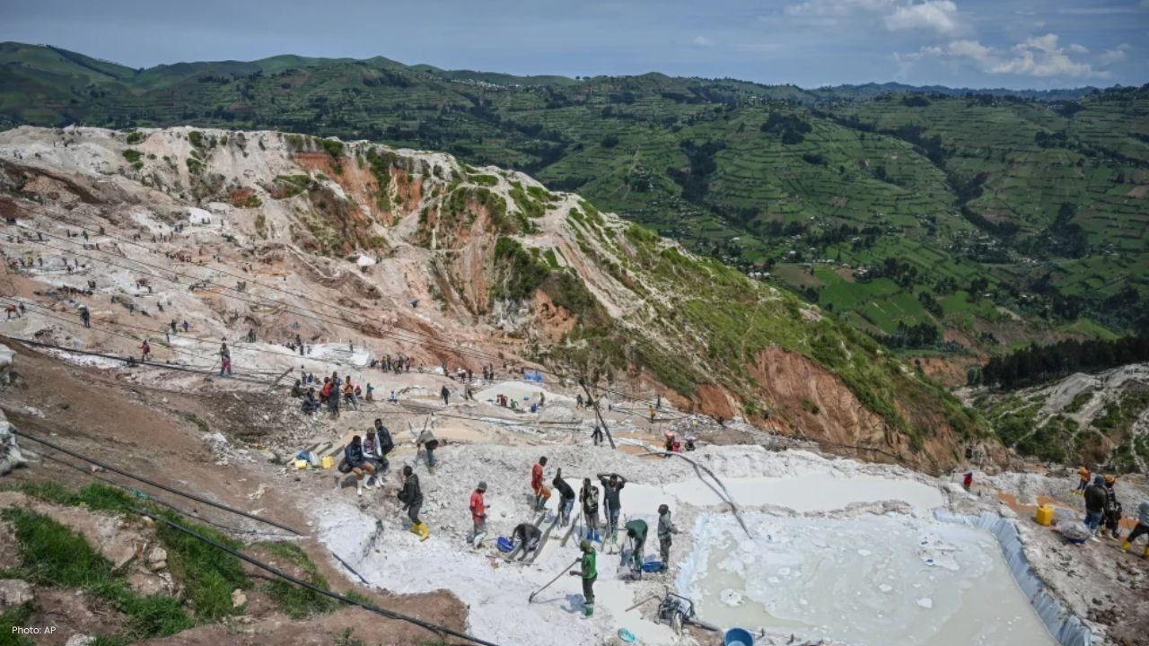 Deadly Landslide at Congo Coltan Mines Kills 200