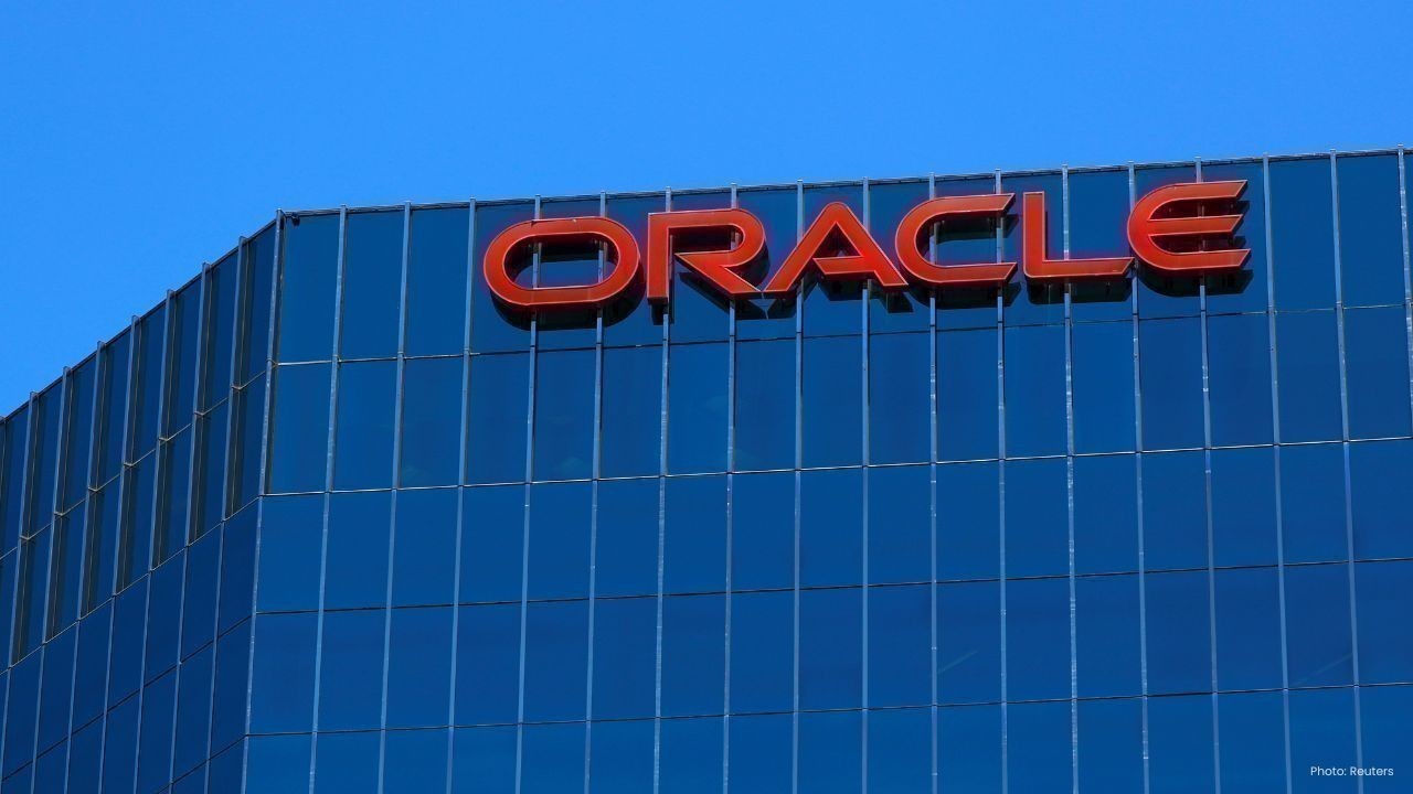 Oracle plans 20,000-30,000 job cuts to expand AI data centers