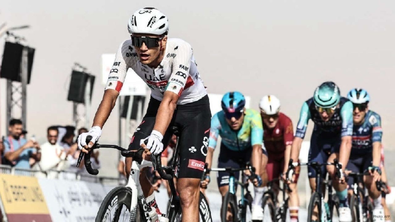 Isaac Del Toro Wins UAE Tour Stage 1, Leads General Classification