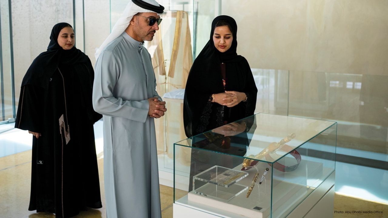 Sheikh Hazza Visits Qasr Al Muwaiji to Preserve UAE Heritage