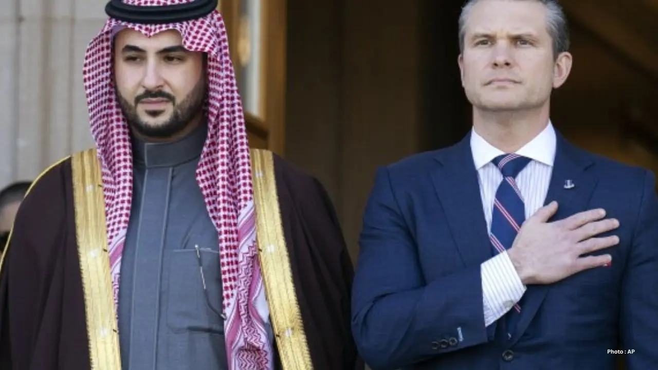 U.S. Army Secretary Applauds General Dismissed by Hegseth