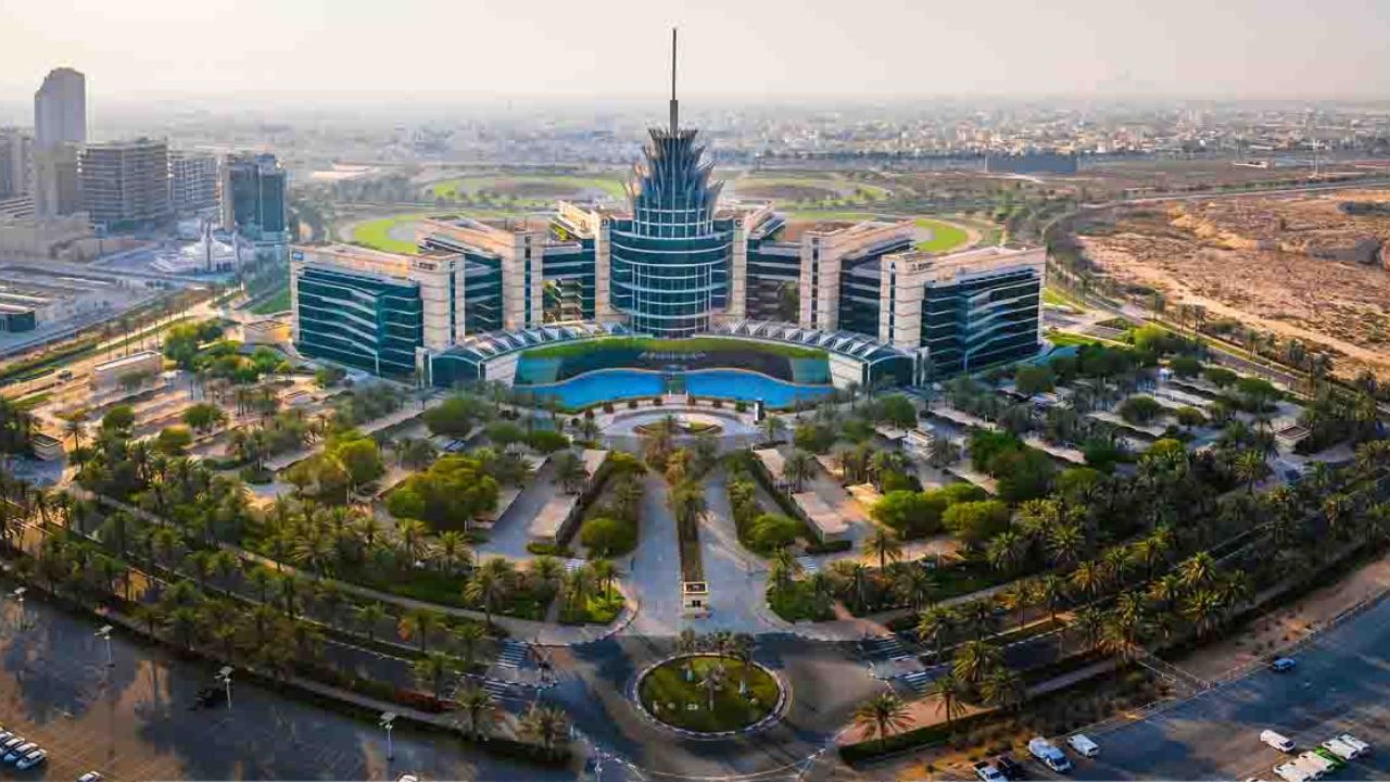 Exploring Dubai Silicon Oasis (DSO)