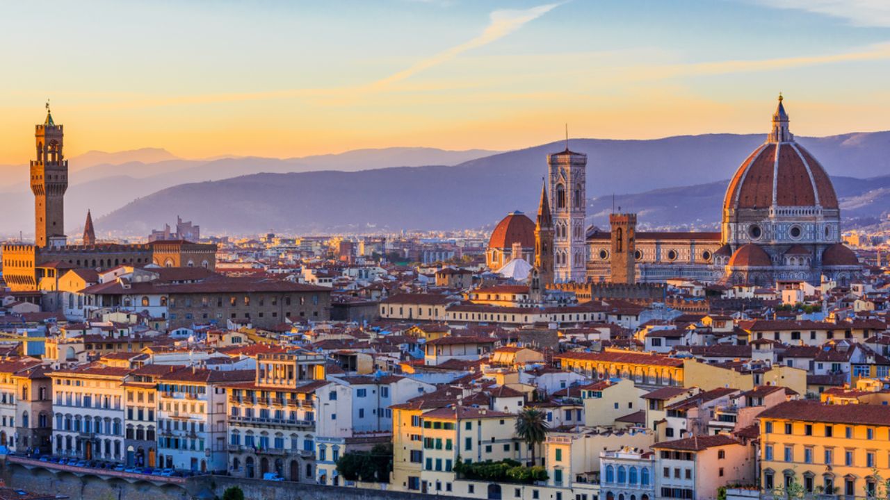 most photogenic cities