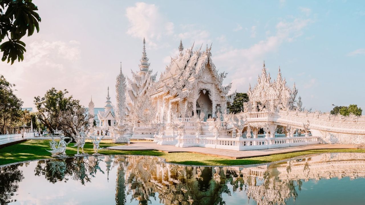most photogenic cities